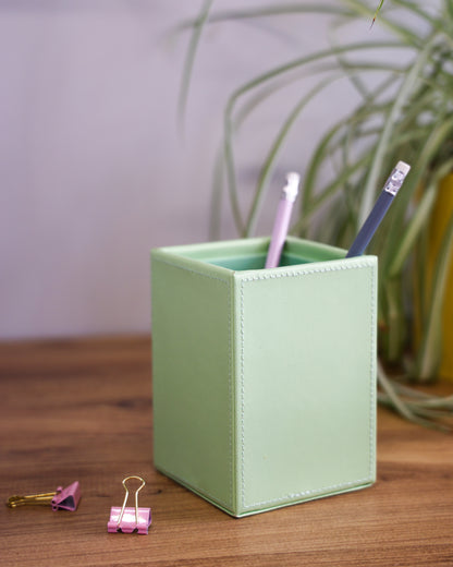 Travelista Pen Pot with Personalisation Option