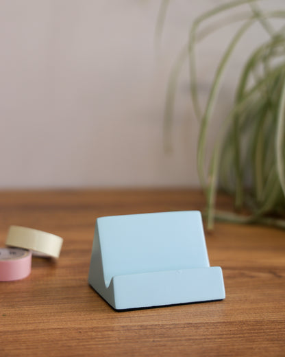 Travelista Resin Phone Stand